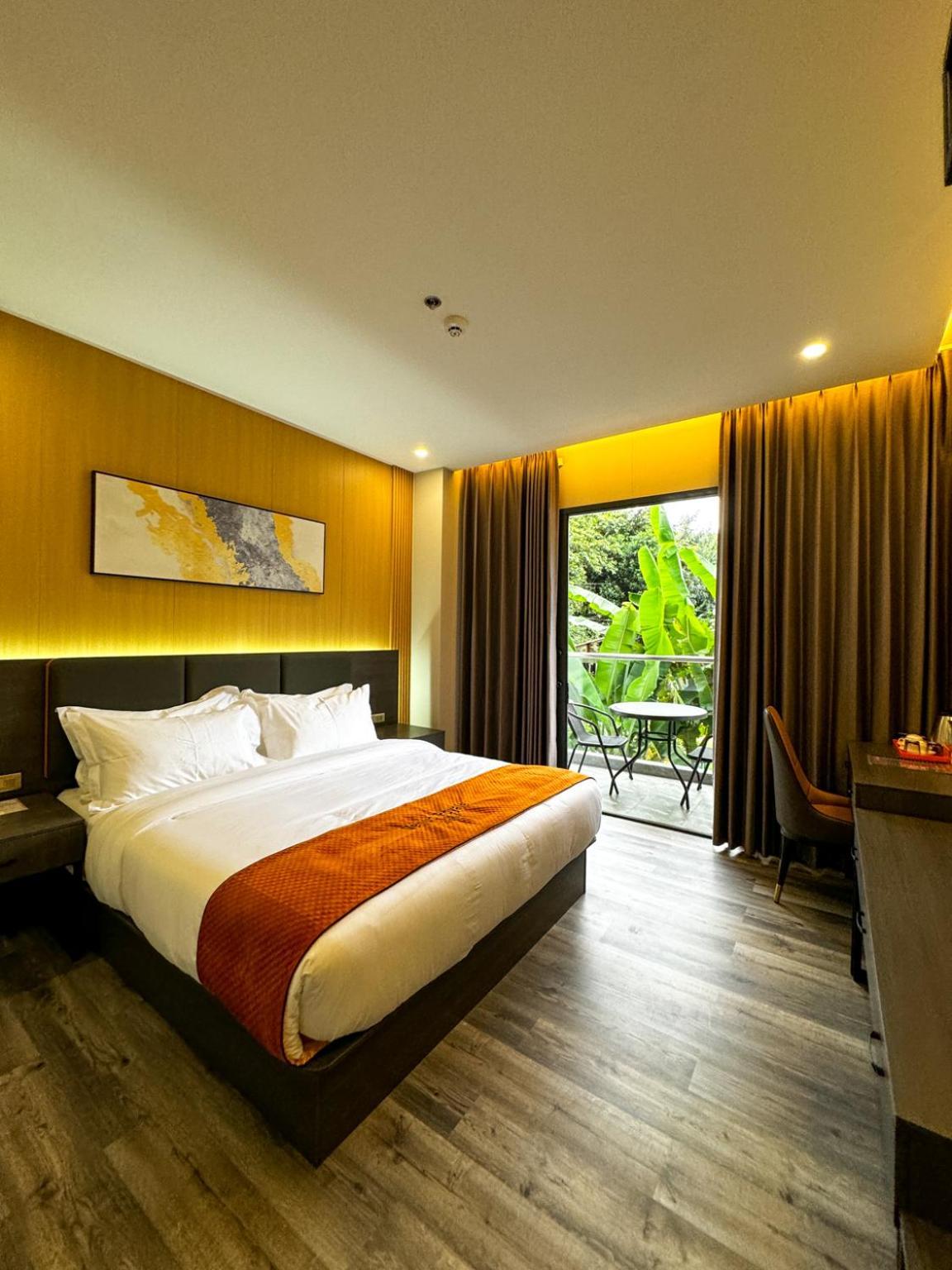 Venus Royale Hotel كورون المظهر الخارجي الصورة