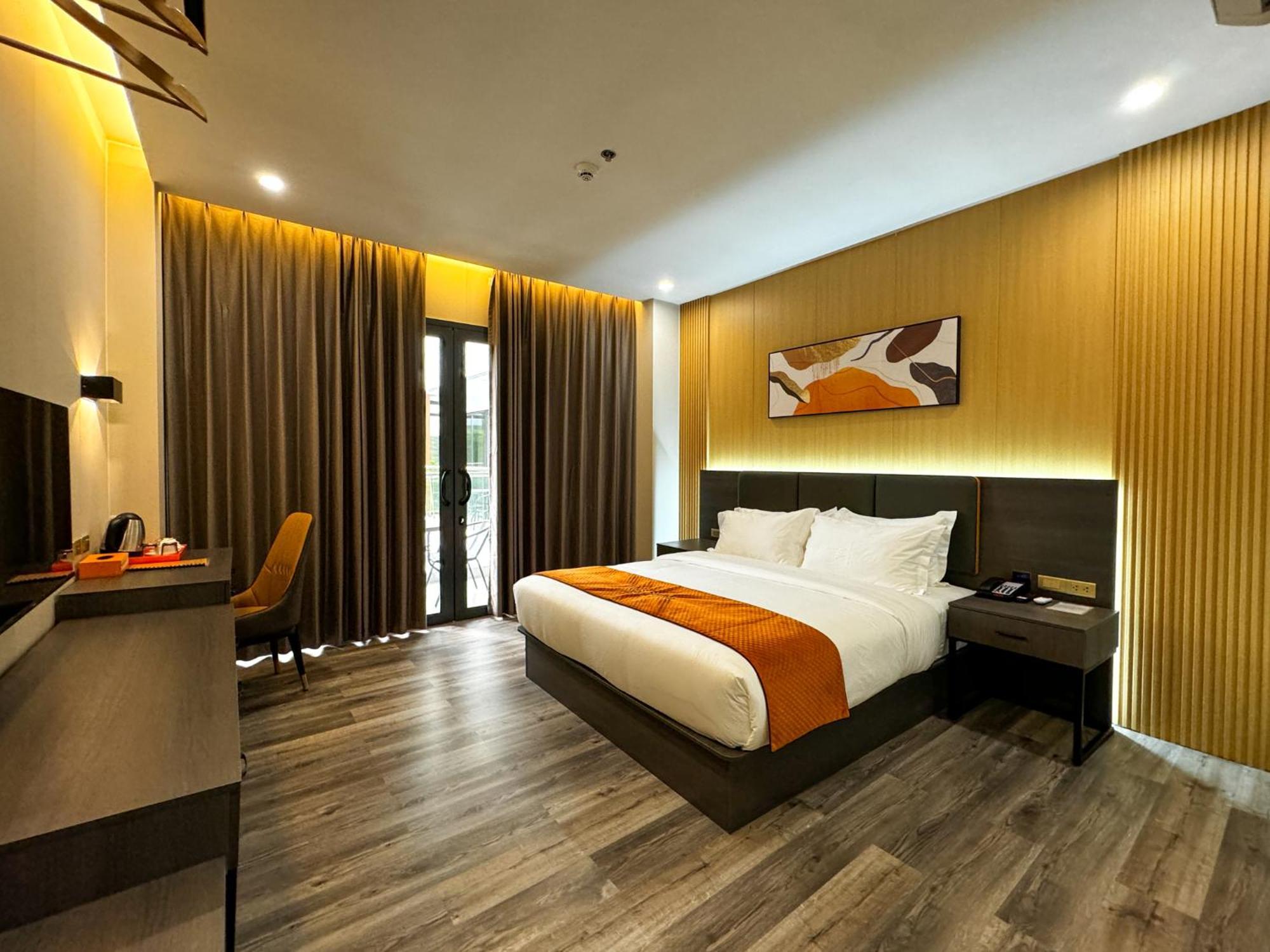 Venus Royale Hotel كورون المظهر الخارجي الصورة